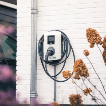 Keuzehulp voor laadkabels, laadpalen en mobiele thuisladers – BlackCharge