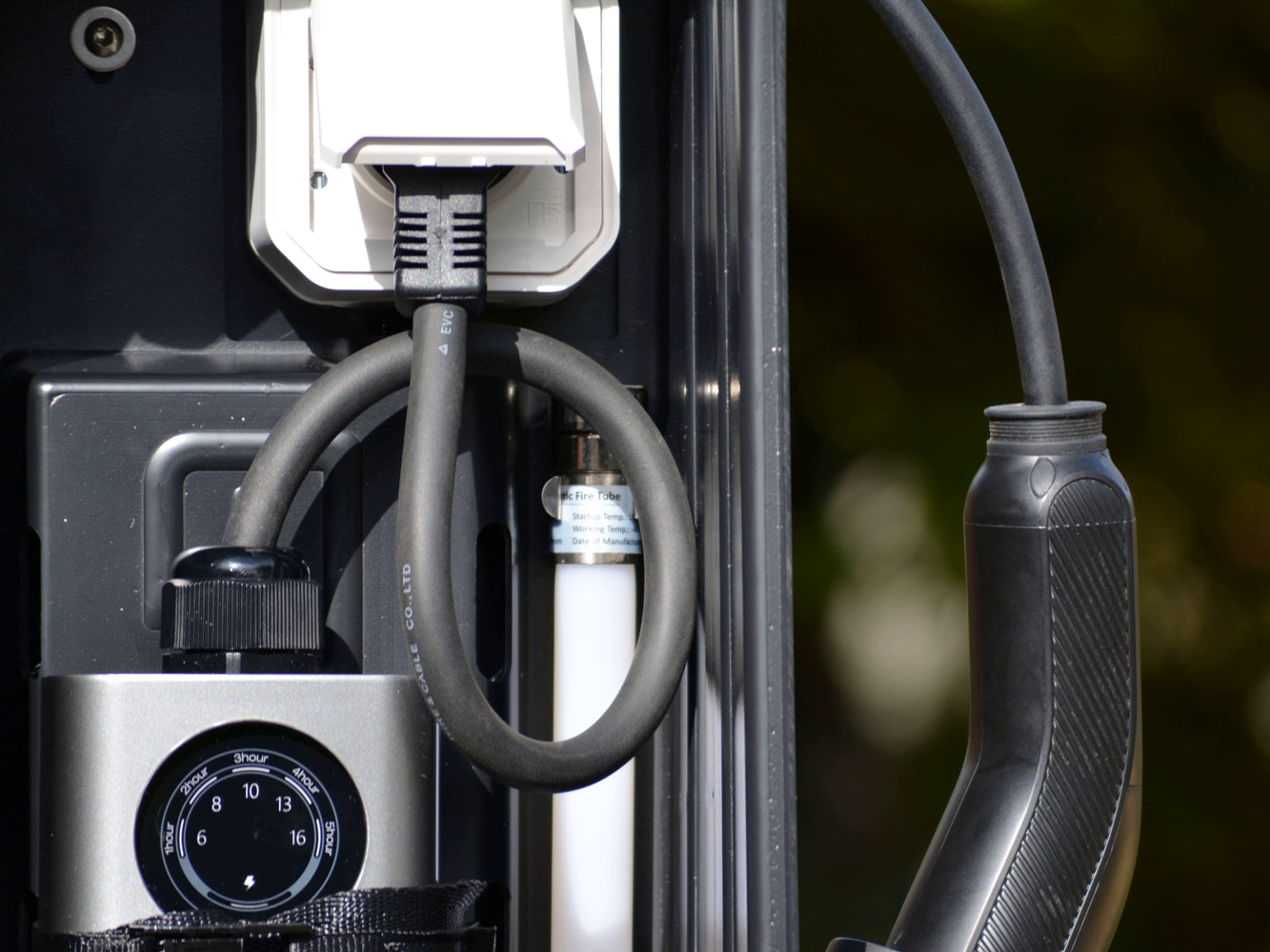 EVnoX TUBE – Automatische brandblusser (FSL3) voor laadpaal & wallbox