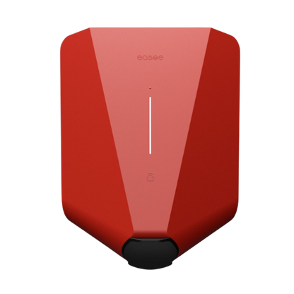 Easee front cover in rood als opvallende kleuraccent