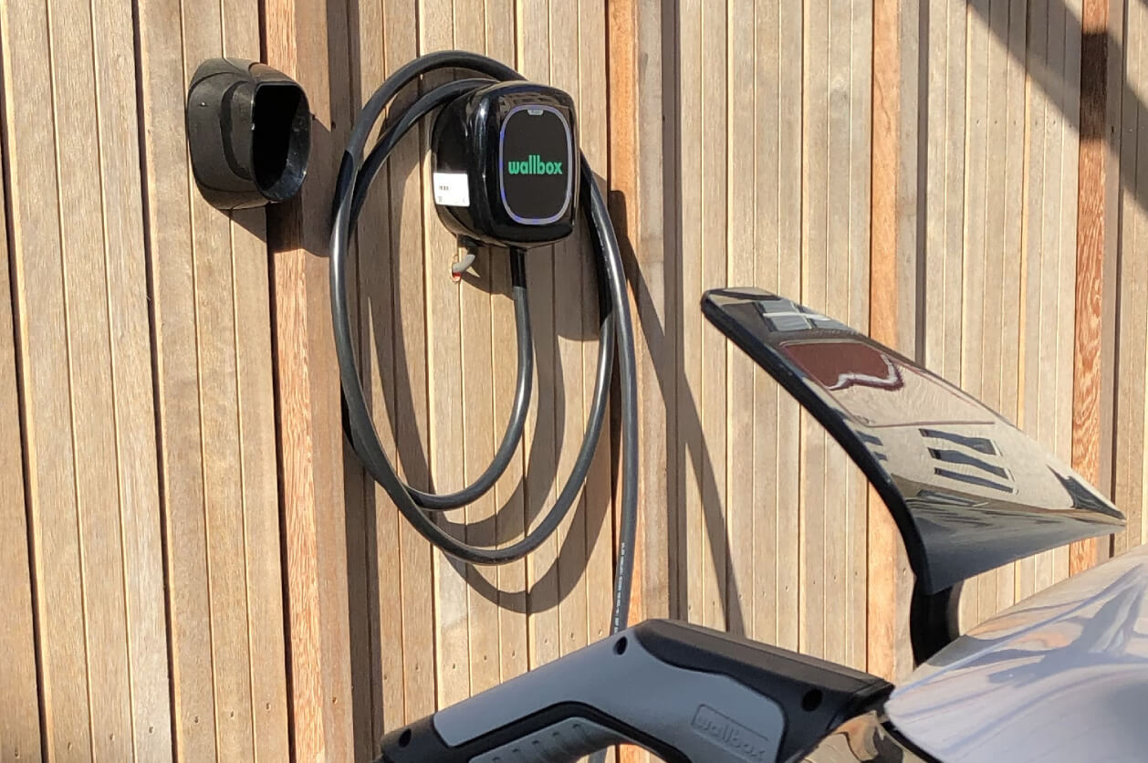 Wallbox | Pulsar Plus | Laadpaal | 22kW | Kabel 7m - BlackCharge Default Title